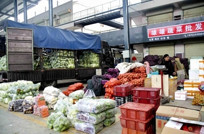 運城市‘菜籃子’工程 綠元農副產品批發市場提升改造完成，助力酒業發展
